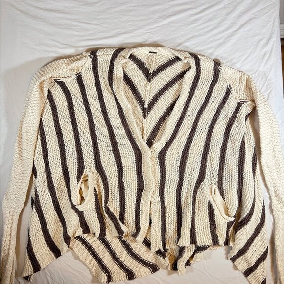 Free People Knit Cardigan SZ S Oversized Chevron Pattern Lightweight Womens Boho - Picture 1 of 12